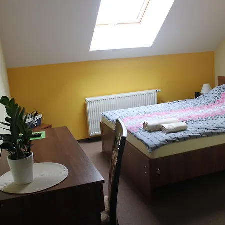 Gosciniec Legenda Inn *